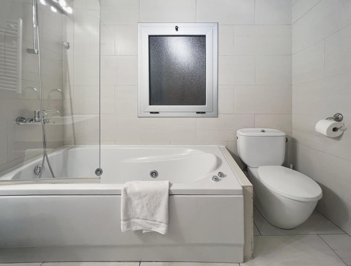 Stay U-Nique Apartments Placa Universitat Βαρκελώνη Εξωτερικό φωτογραφία